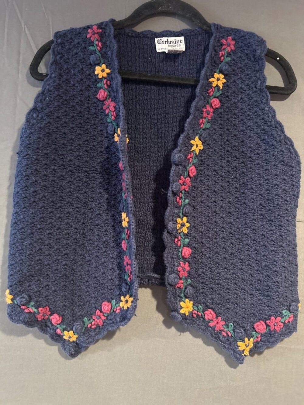 Exclusive Imports Womens Small Ramie Cotton Knit Vest Floral Embroidered Cottage